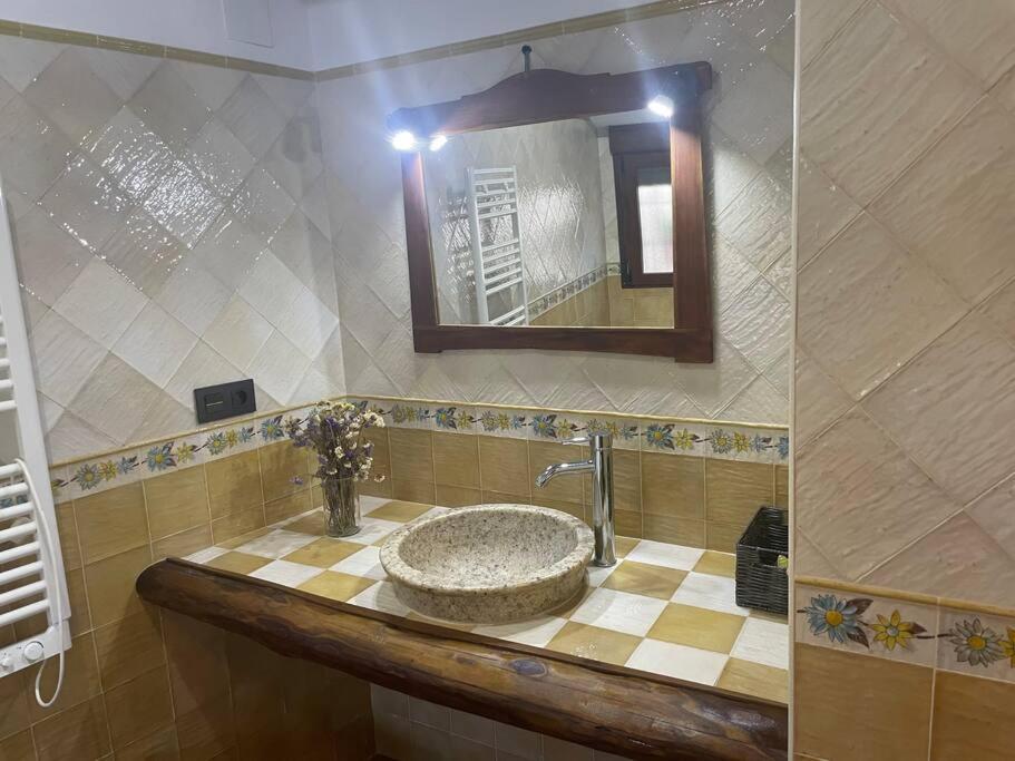 La Cuadra De Anita Holiday home *